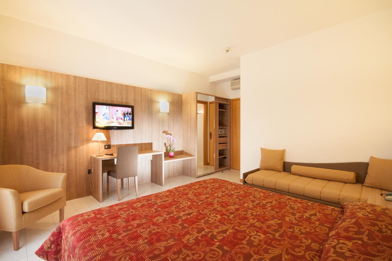 Albergo Vittoria Salsomaggiore Terme Exterior foto
