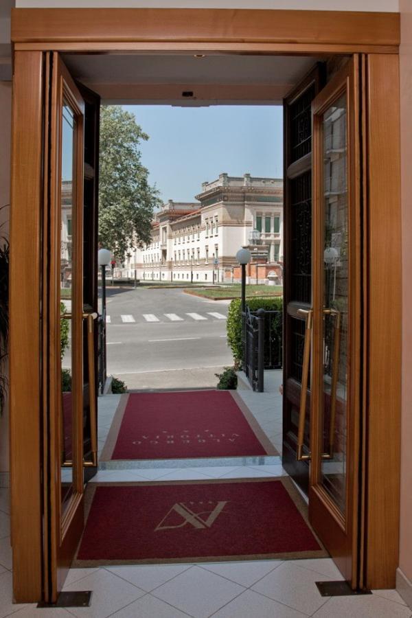 Albergo Vittoria Salsomaggiore Terme Exterior foto