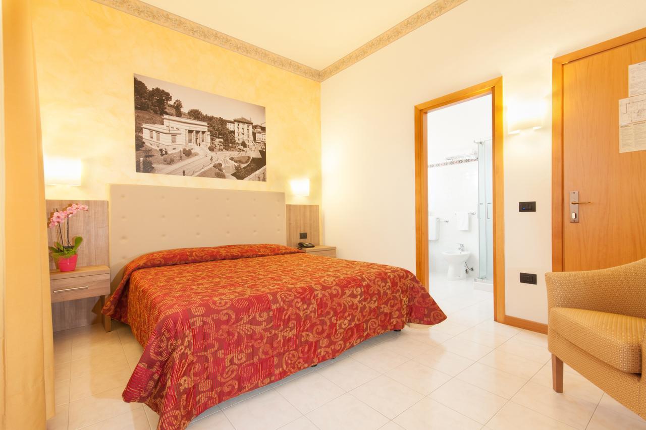 Albergo Vittoria Salsomaggiore Terme Exterior foto